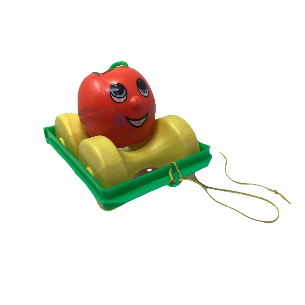 1980 Playskool Anthropomorphic Apple Turnover Pull Vintage Toy